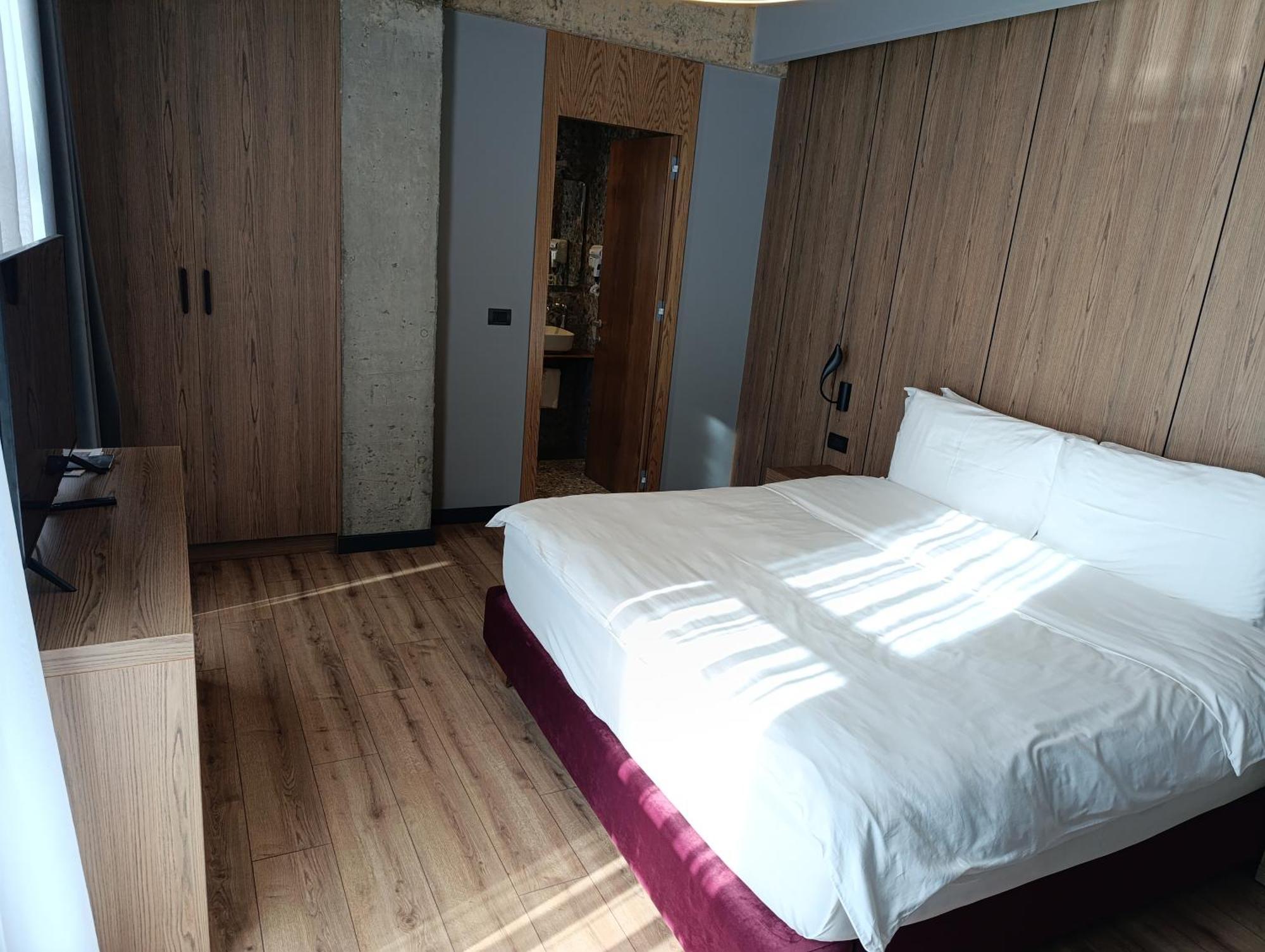 Toka Hotel Restaurant Udenisht المظهر الخارجي الصورة